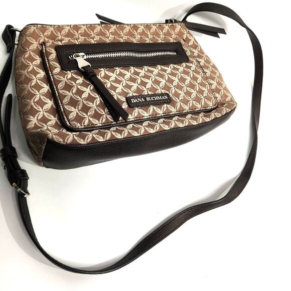 Dana Buchman Curlew Crossbody Bag Chain-Link Jacquard Snap Zip Metallic Accents - Picture 1 of 14